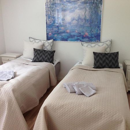 Lundgaarde Bed & Breakfast Kjellerup Ruang foto